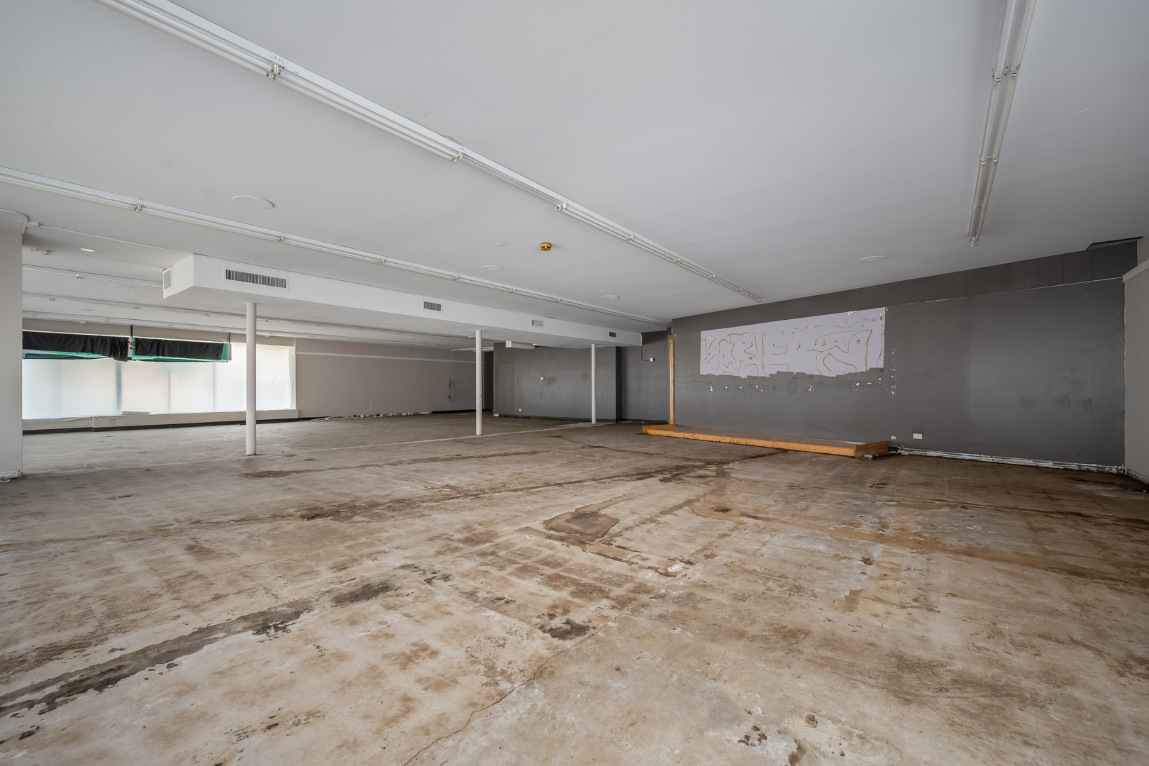 4835 Dempster Street Property Photo 16