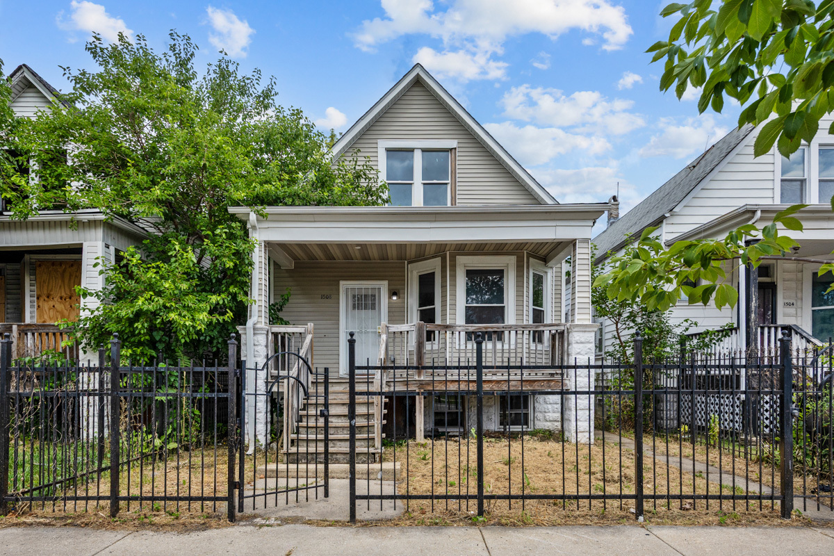 1508 W 72nd Street Property Photo 1