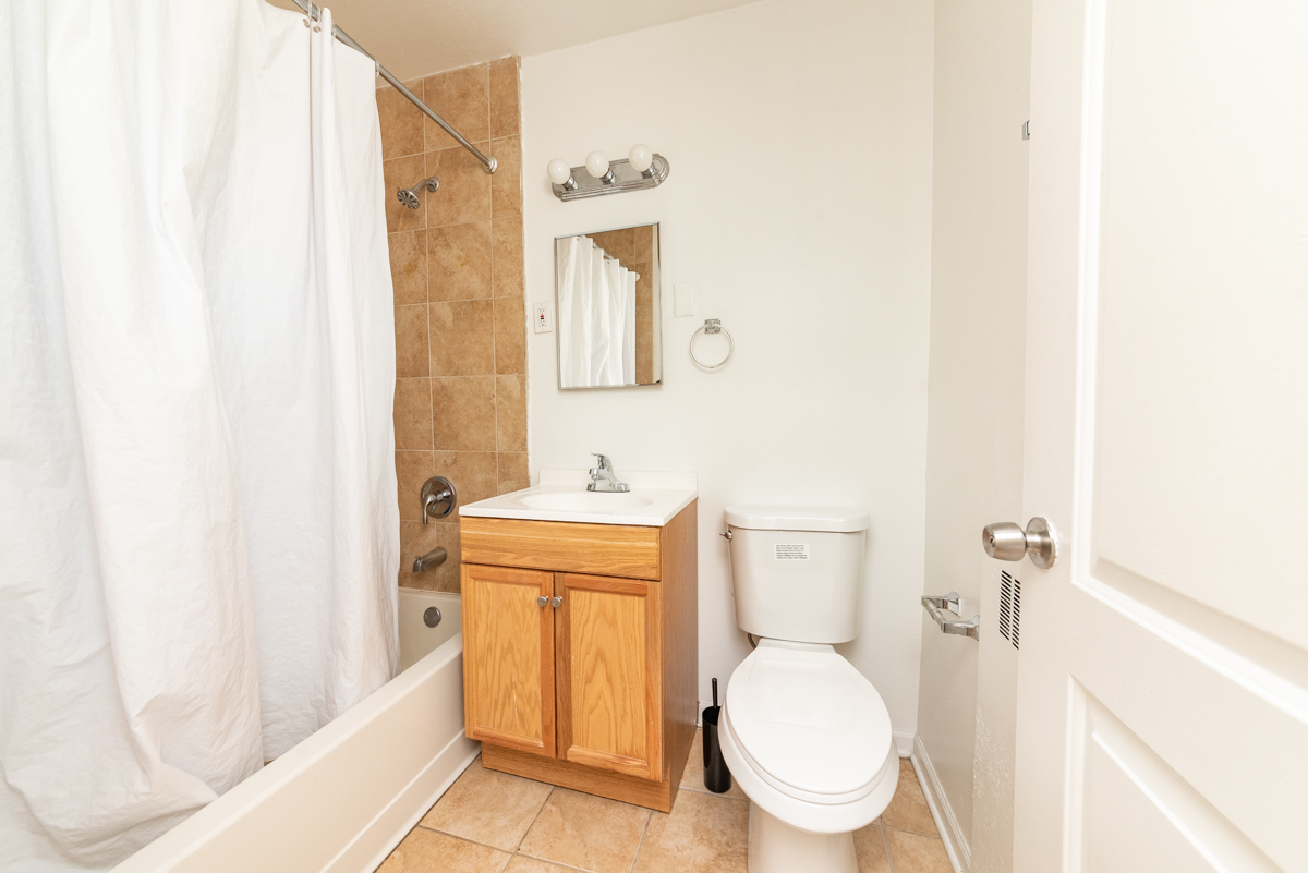233 Custer Avenue 2 Property Photo 6