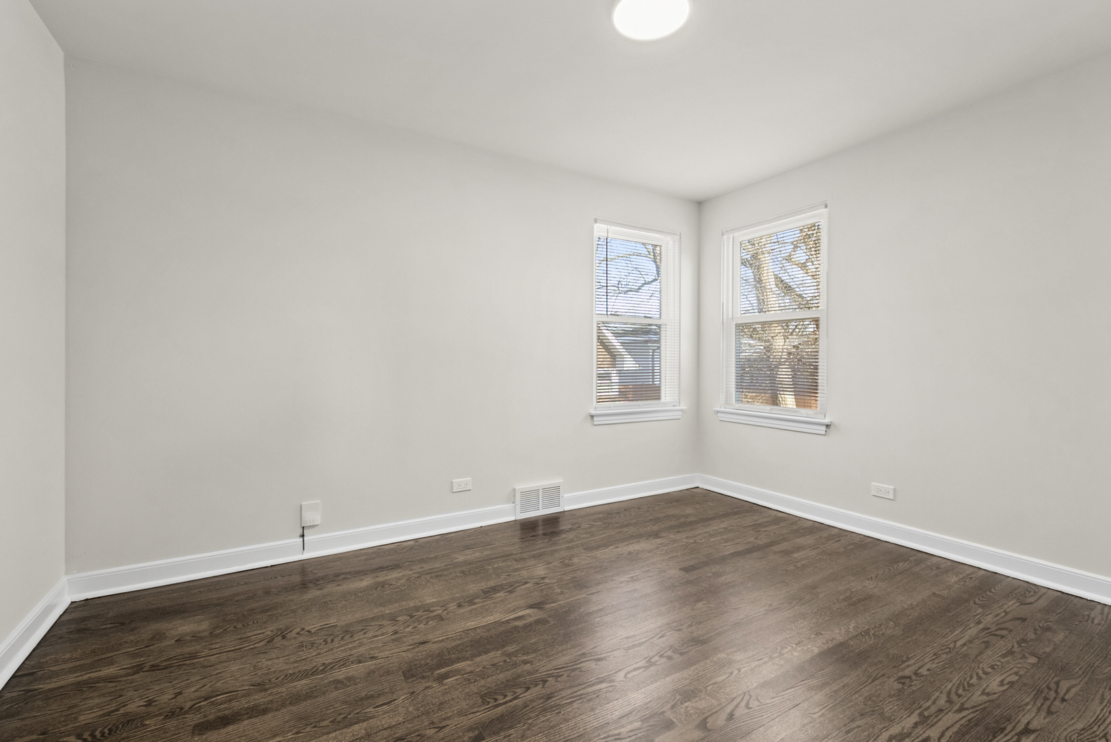 141 N Peck Avenue Property Photo 8