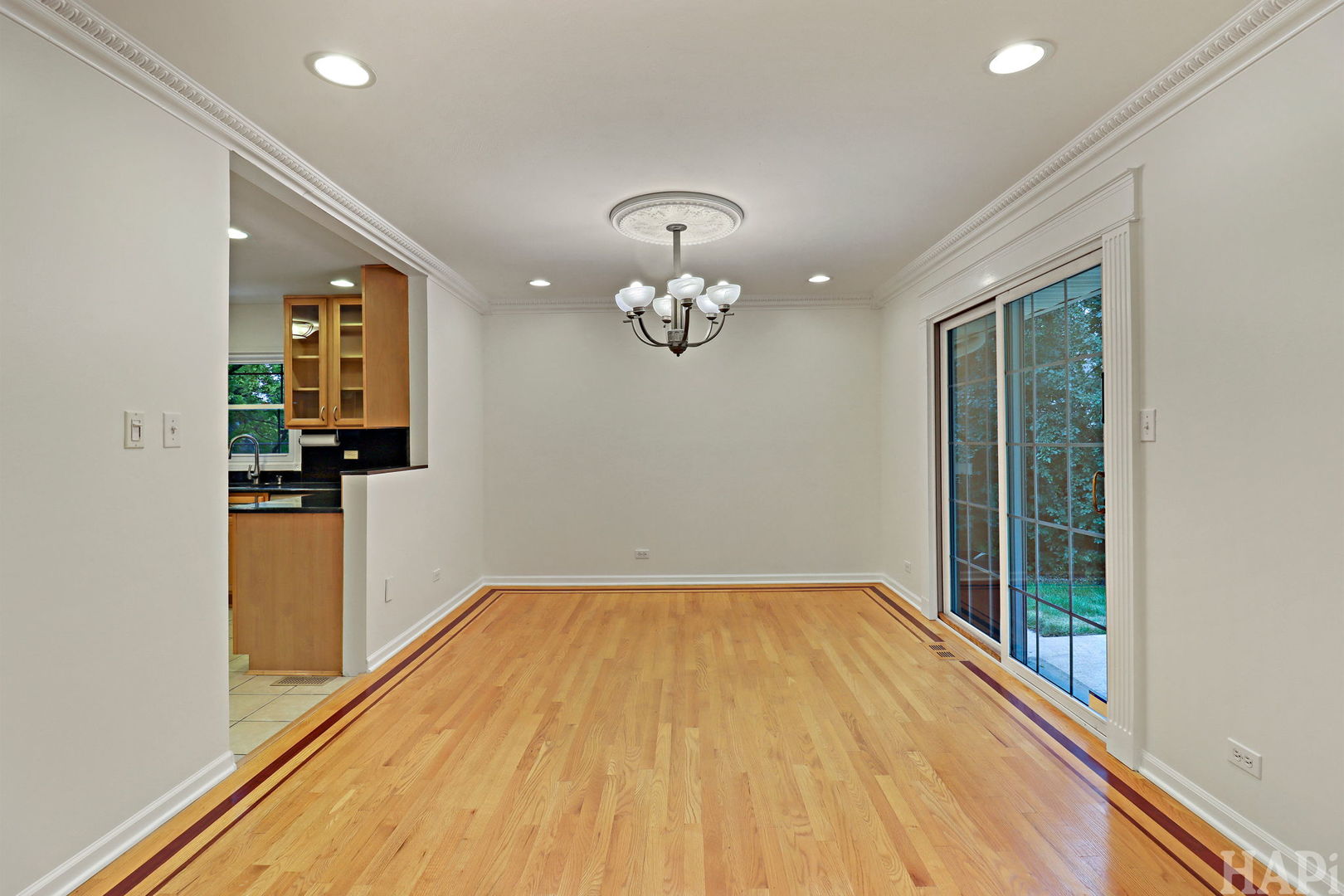 994 Commonwealth Court Property Photo 10