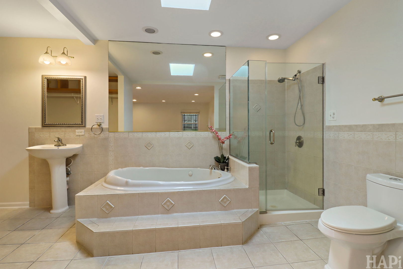 994 Commonwealth Court Property Photo 19