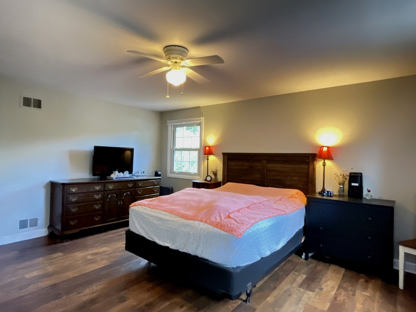 1039 Garfield Avenue Property Photo 20