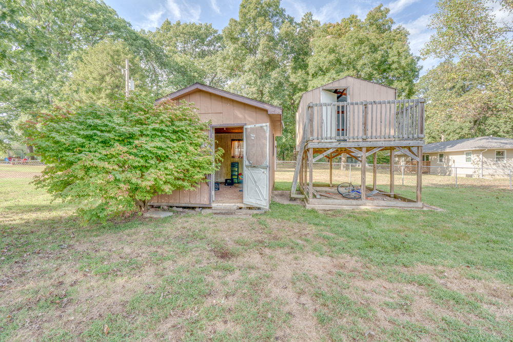123 White Oak Park Lane Property Photo 8