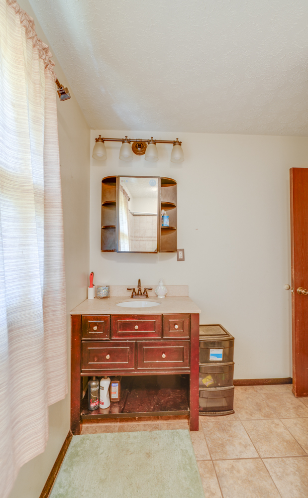 123 White Oak Park Lane Property Photo 19