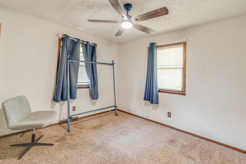 123 White Oak Park Lane Property Photo 20