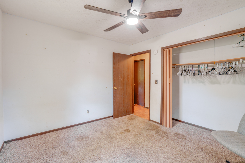 123 White Oak Park Lane Property Photo 21
