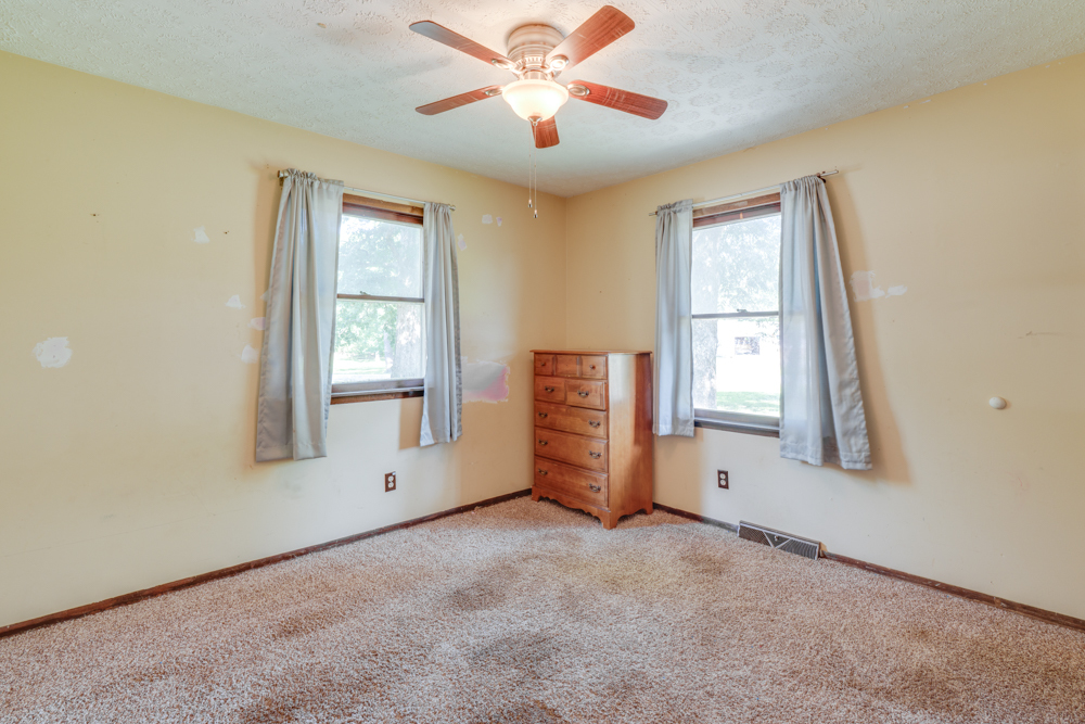 123 White Oak Park Lane Property Photo 22