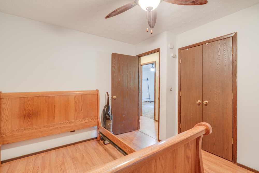 123 White Oak Park Lane Property Photo 25