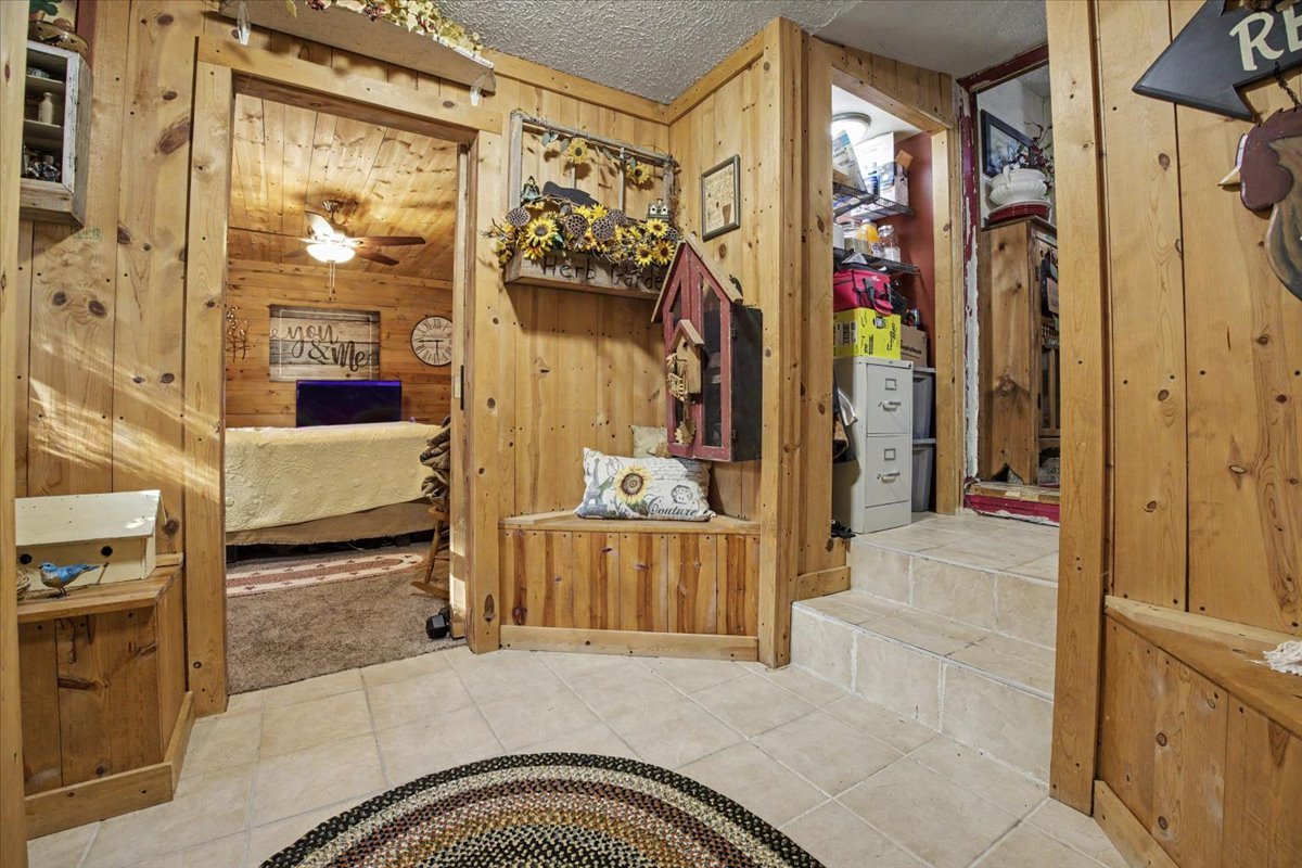206 Park Street Property Photo 12