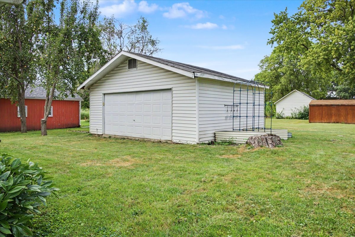 206 Park Street Property Photo 27