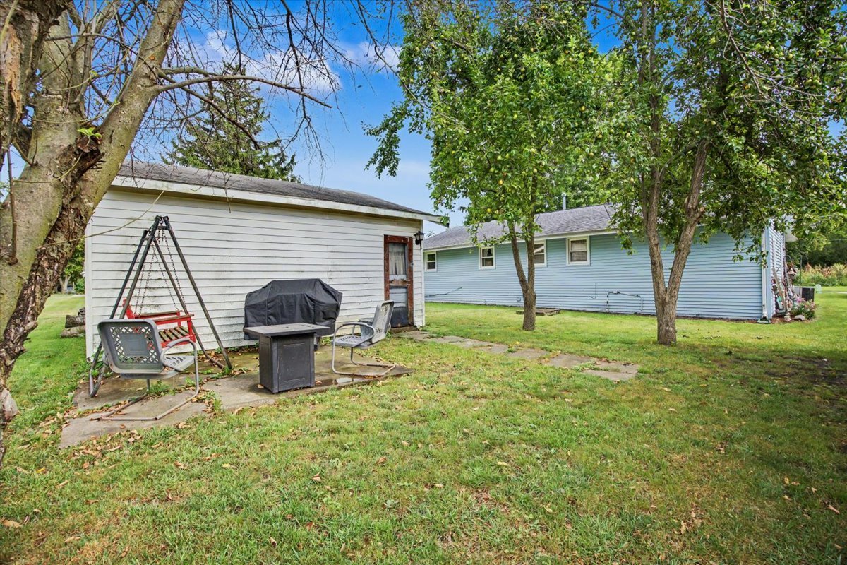 206 Park Street Property Photo 29