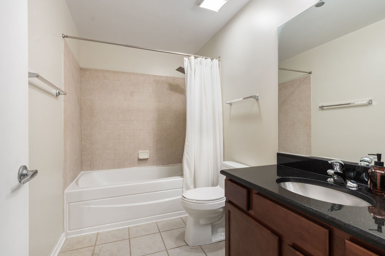 849 N Franklin Street 515 Property Photo 8