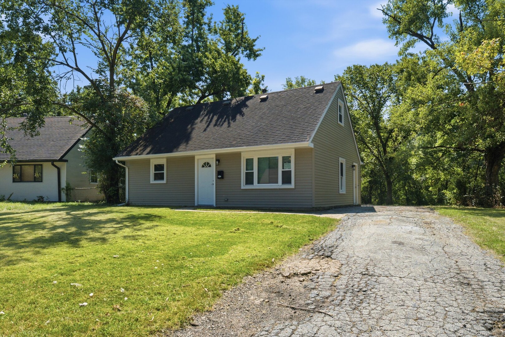 9 Arrowhead Court Property Photo 3