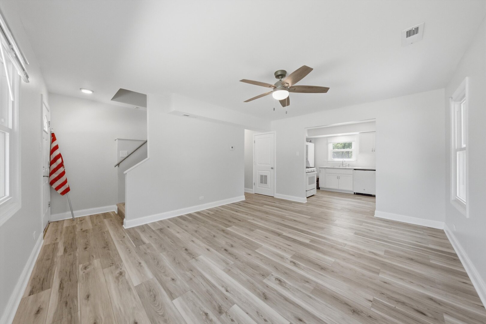 9 Arrowhead Court Property Photo 6