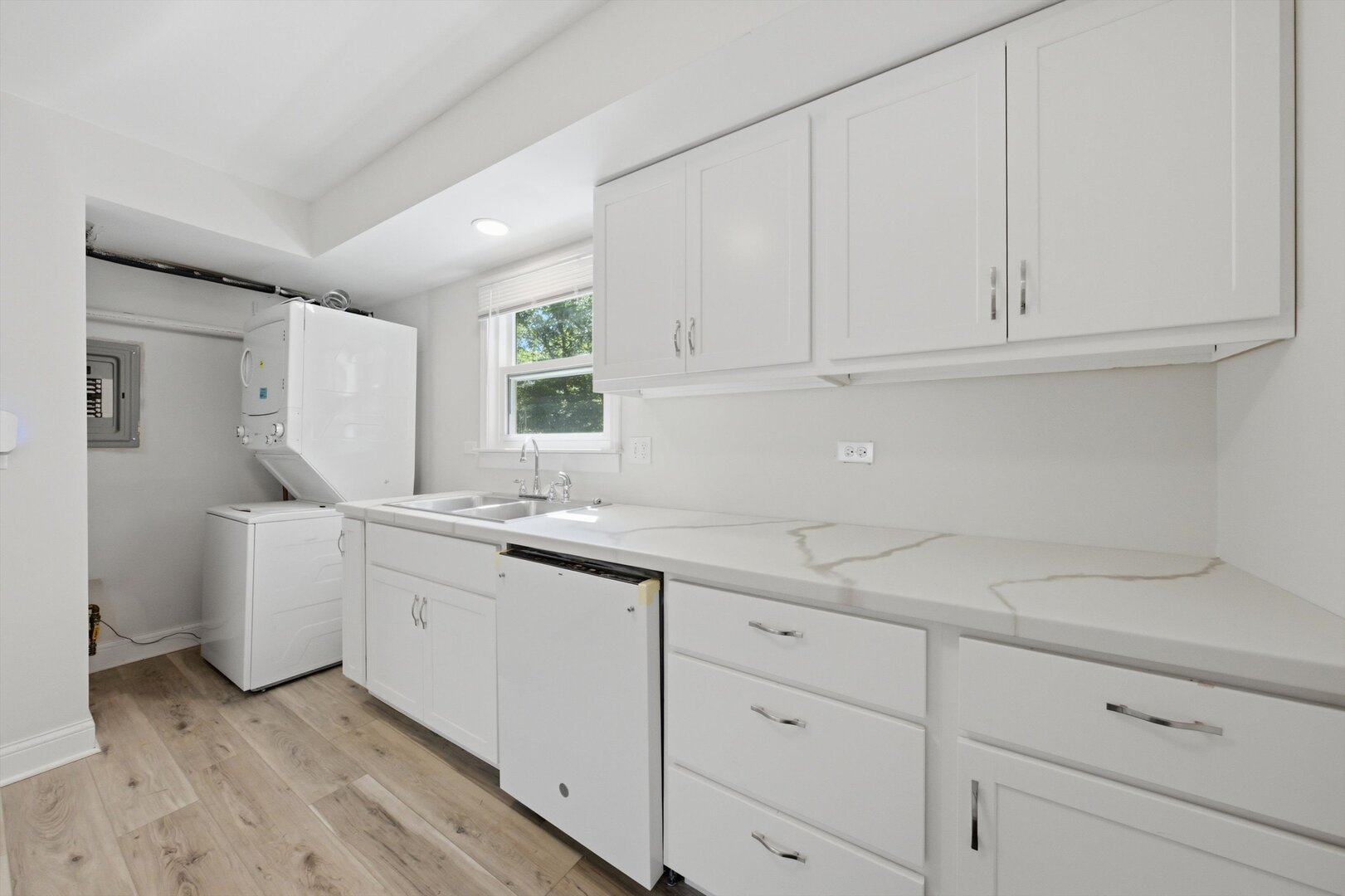 9 Arrowhead Court Property Photo 8