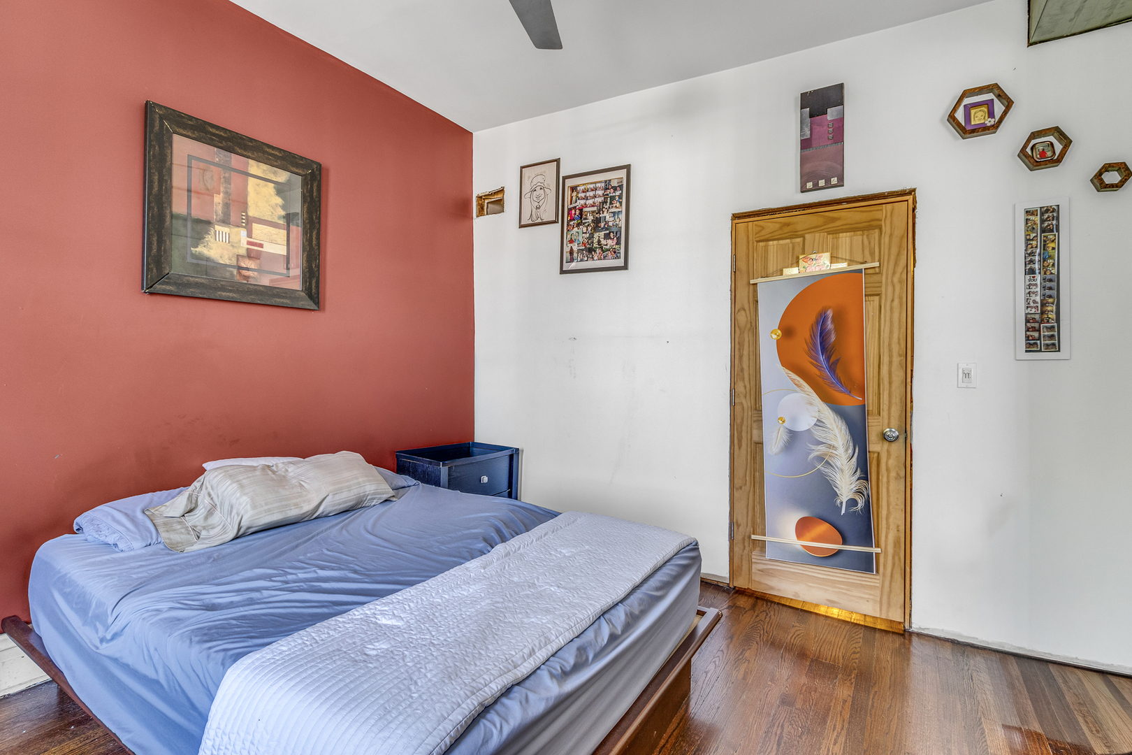 2114 S Trumbull Avenue Property Photo 22