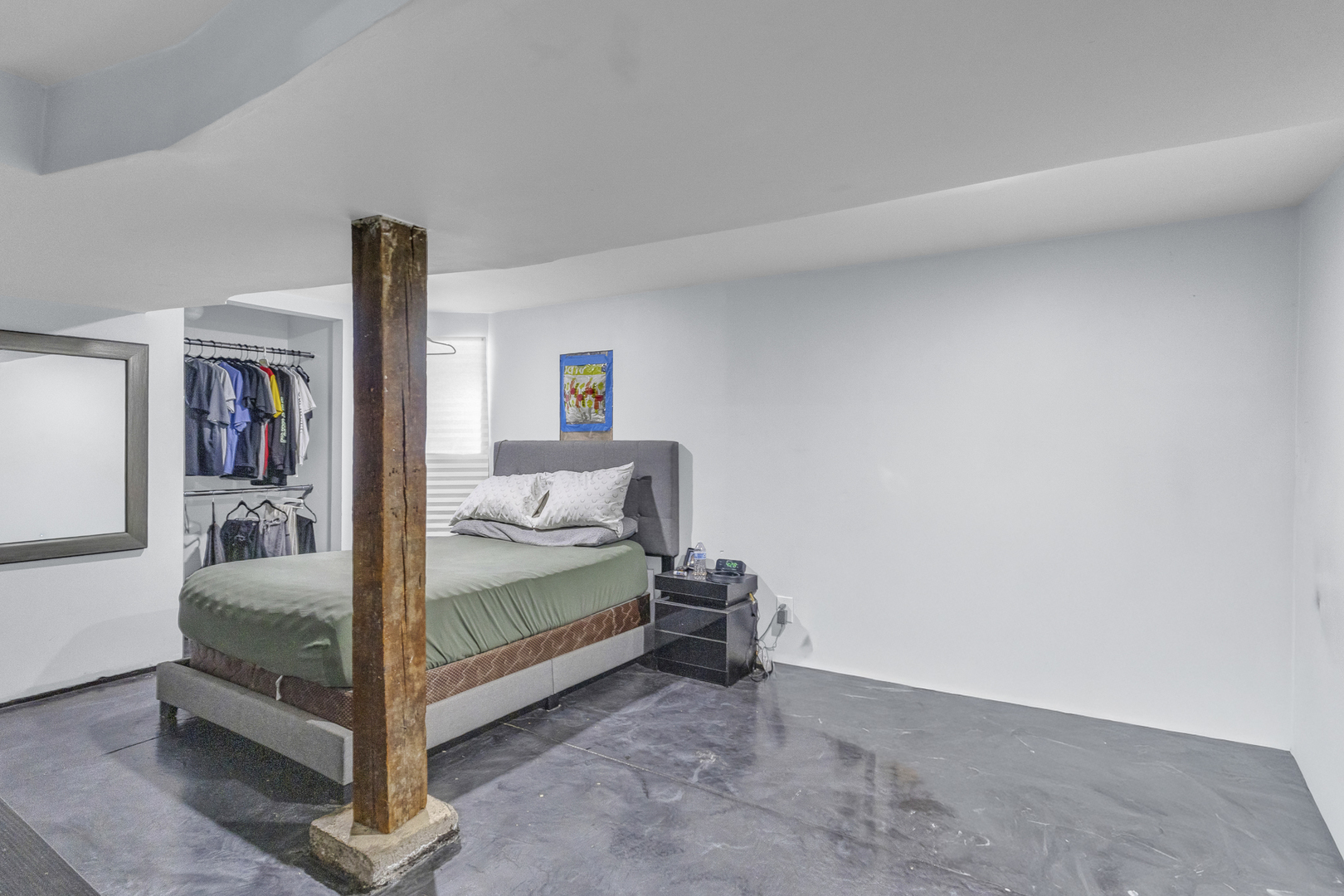 2114 S Trumbull Avenue Property Photo 45