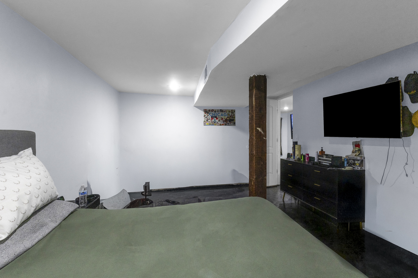 2114 S Trumbull Avenue Property Photo 46