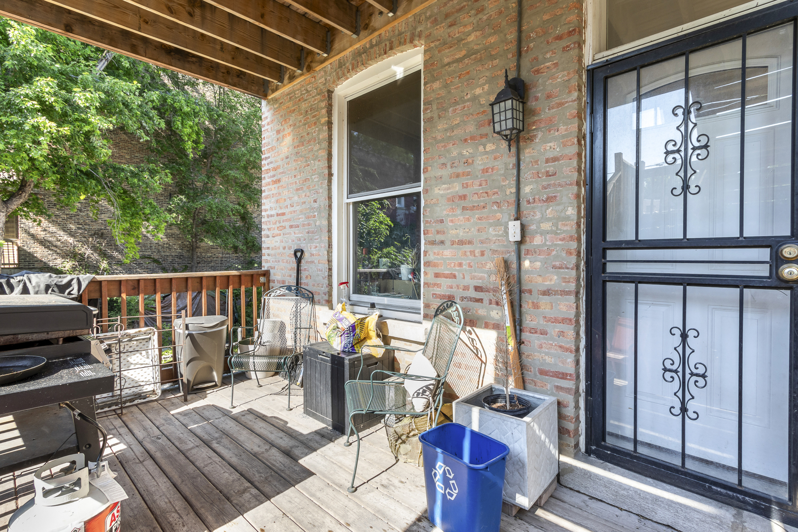 2114 S Trumbull Avenue Property Photo 50