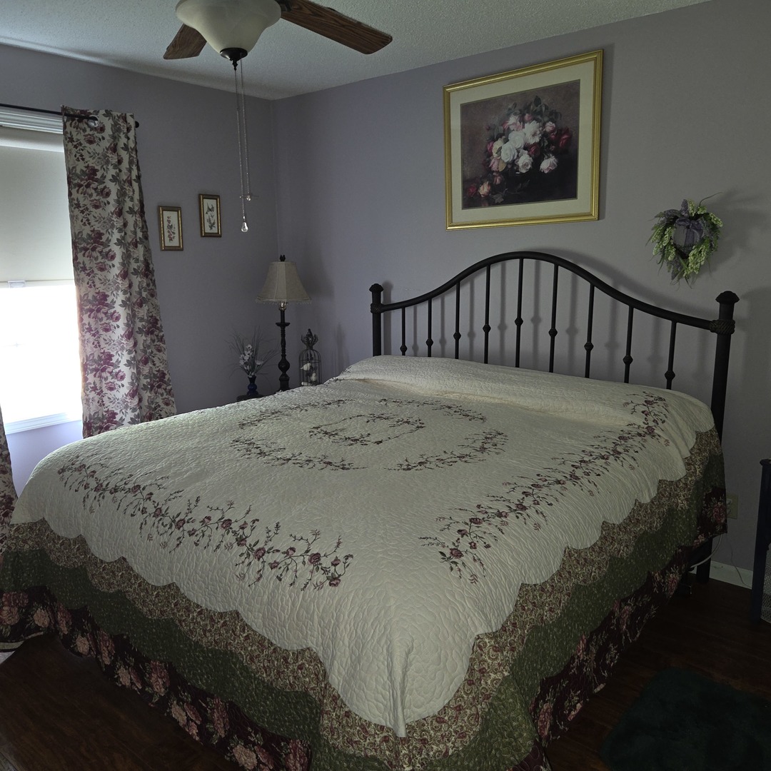 907 Lickliter Street Property Photo 24
