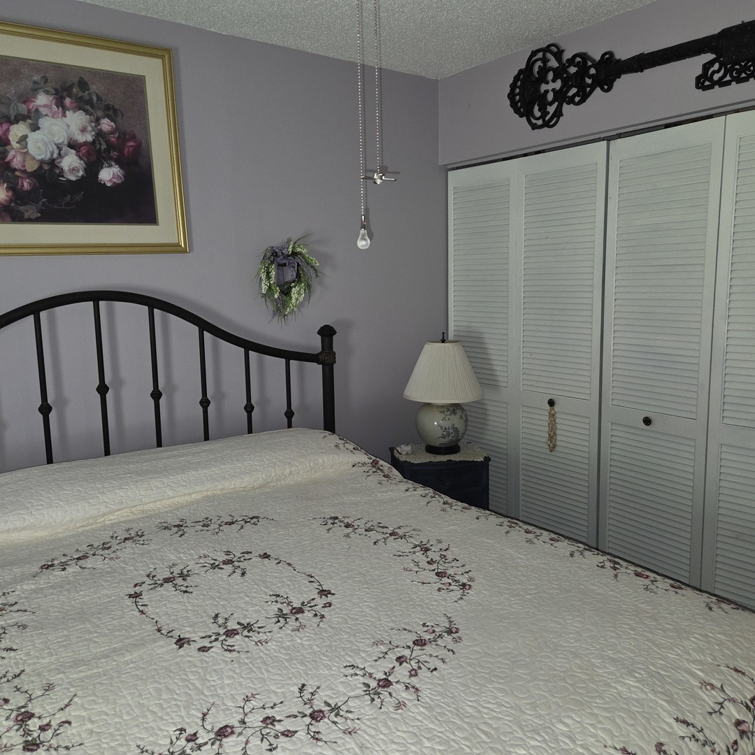 907 Lickliter Street Property Photo 25