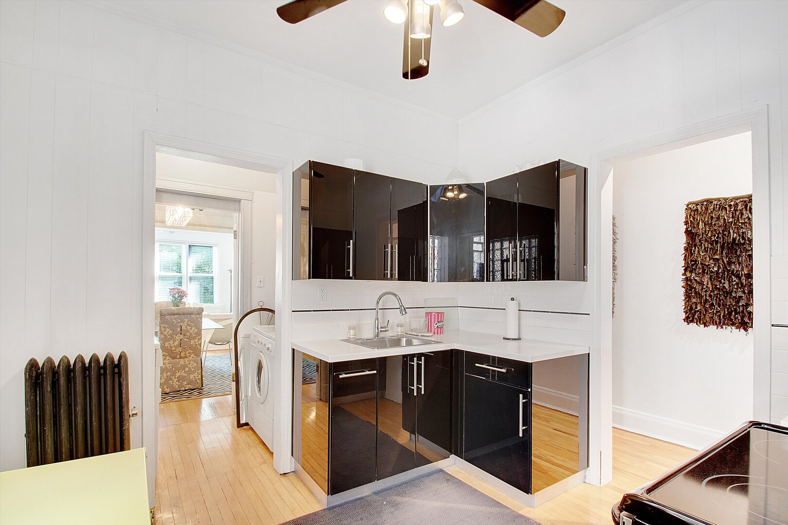 5108 S Woodlawn Avenue 2g Property Photo 11