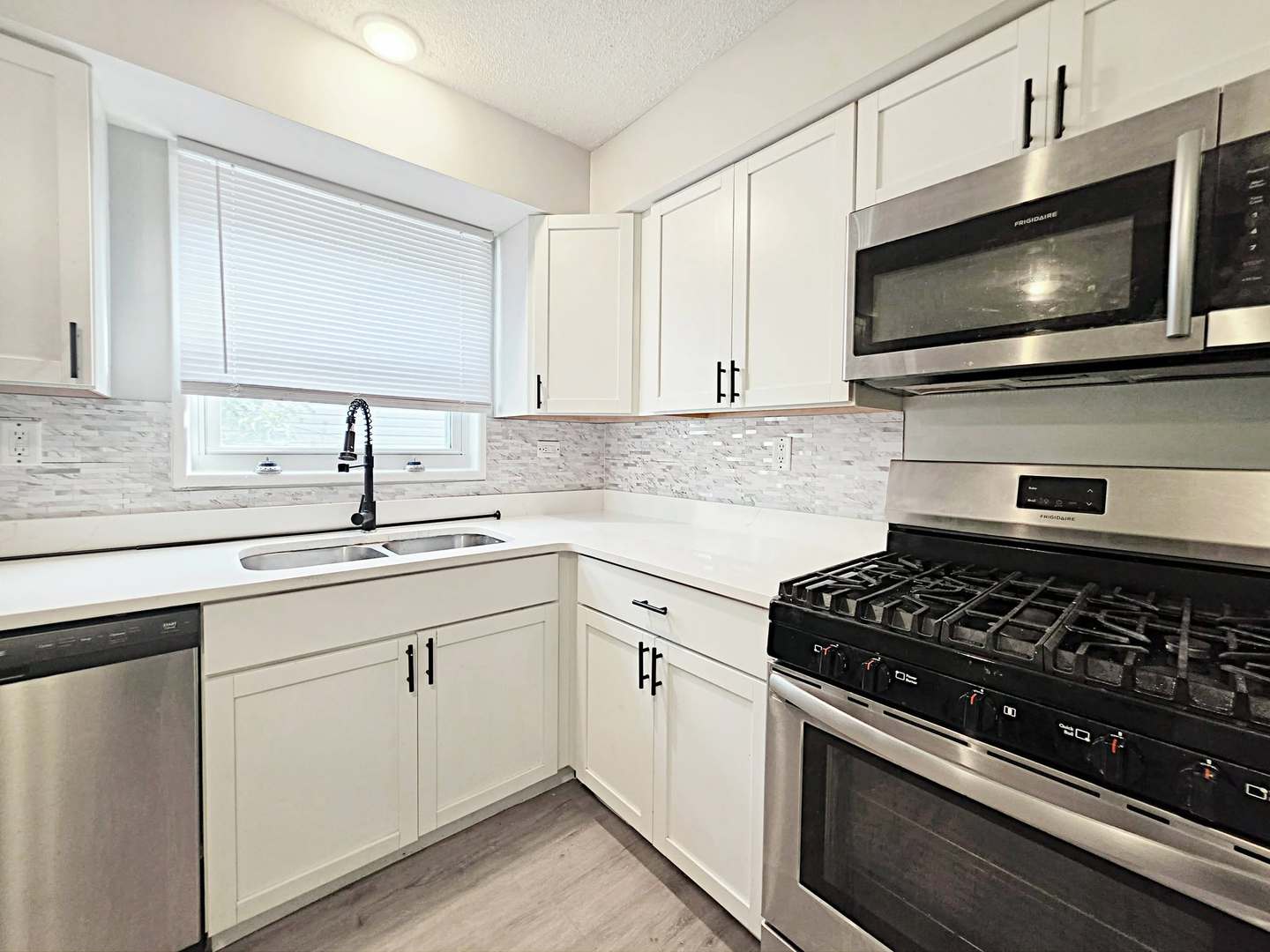 14637 Dante Avenue Property Photo 4