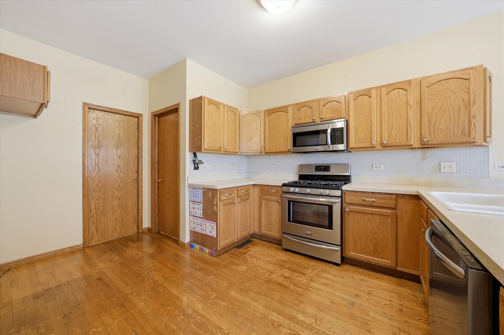 11242 Pin Oak Circle Property Photo 8
