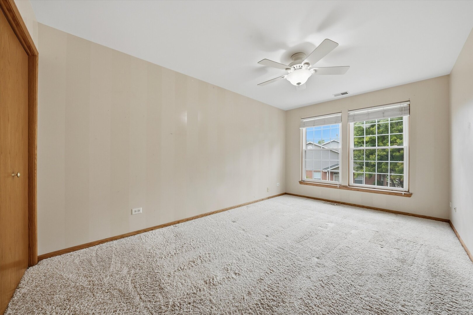 11242 Pin Oak Circle Property Photo 13