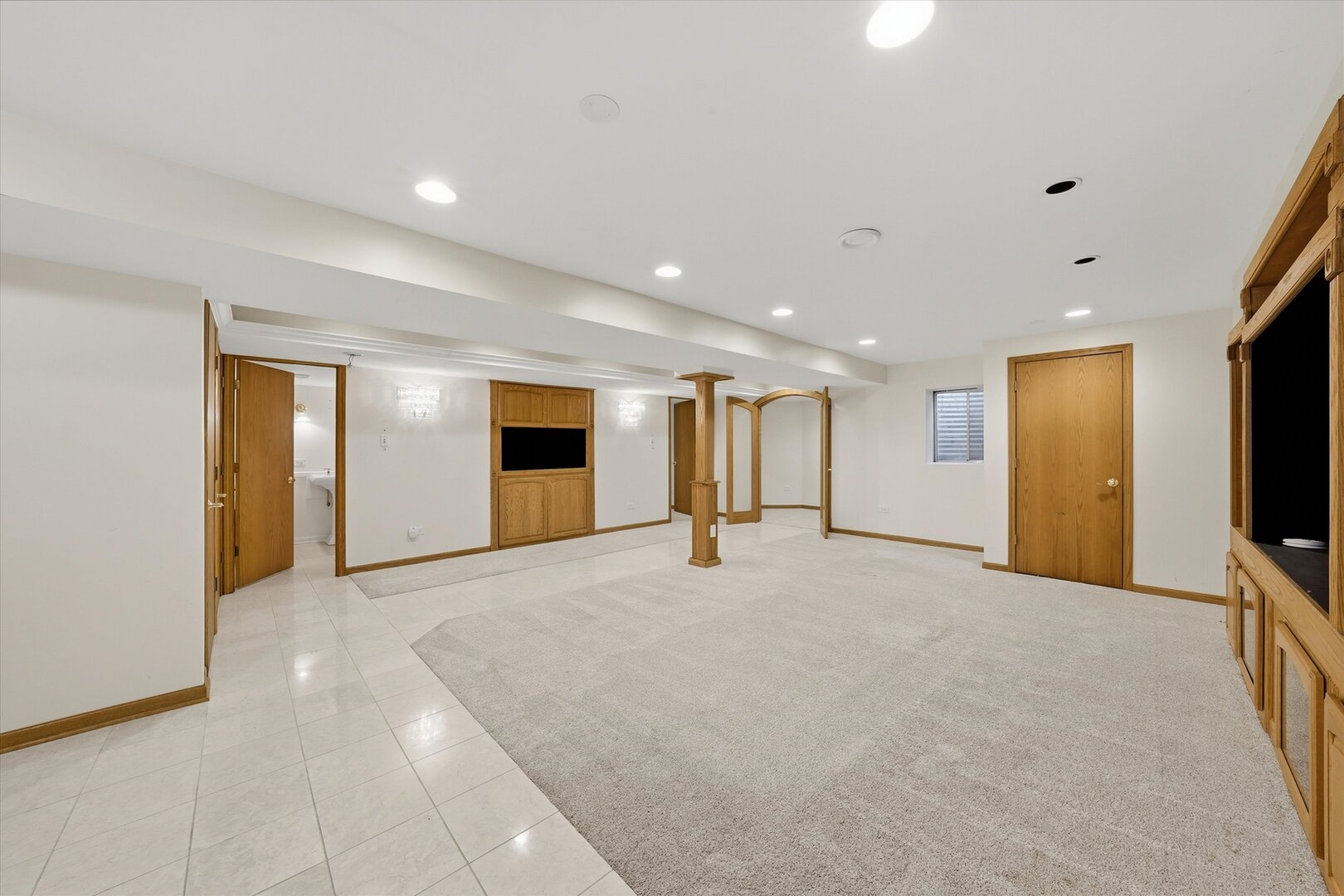 11242 Pin Oak Circle Property Photo 17