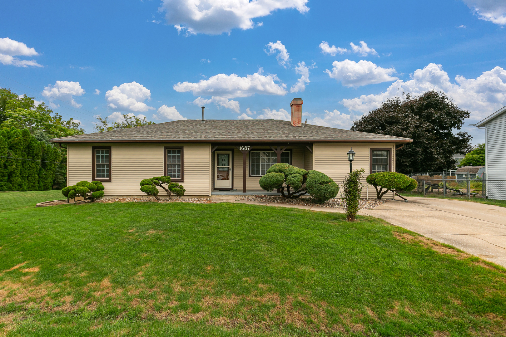1687 35th Avenue Property Photo 1