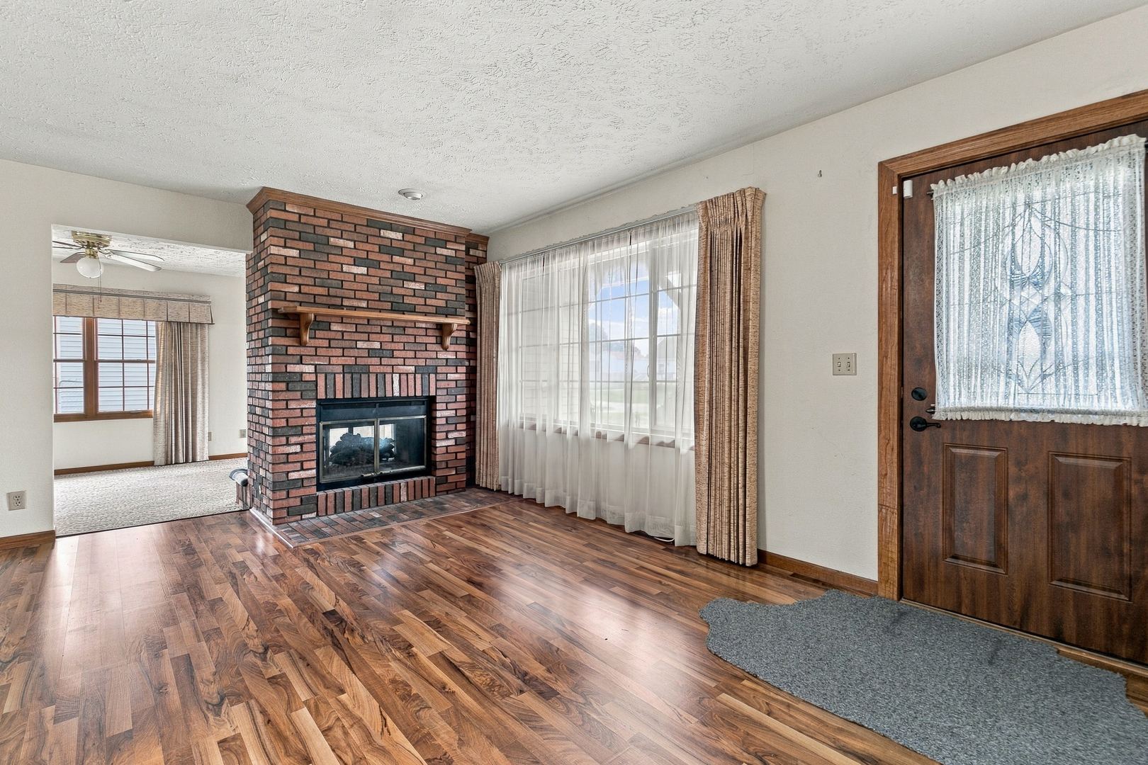 1687 35th Avenue Property Photo 7