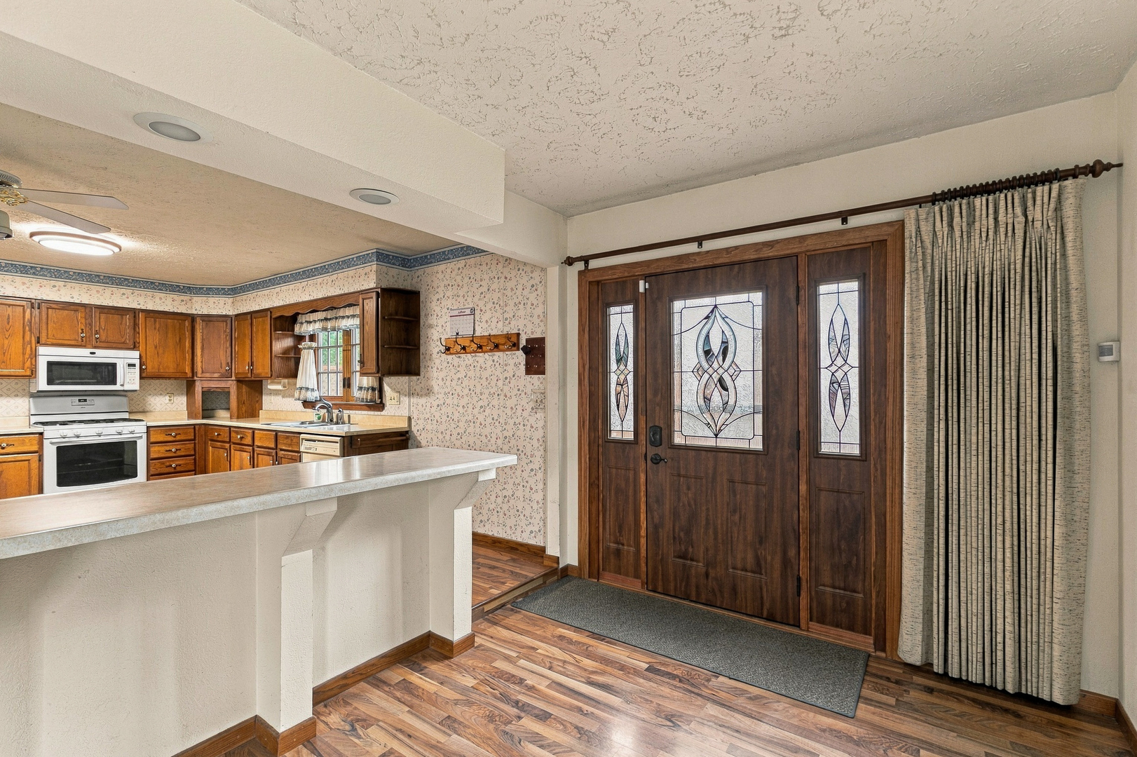1687 35th Avenue Property Photo 14