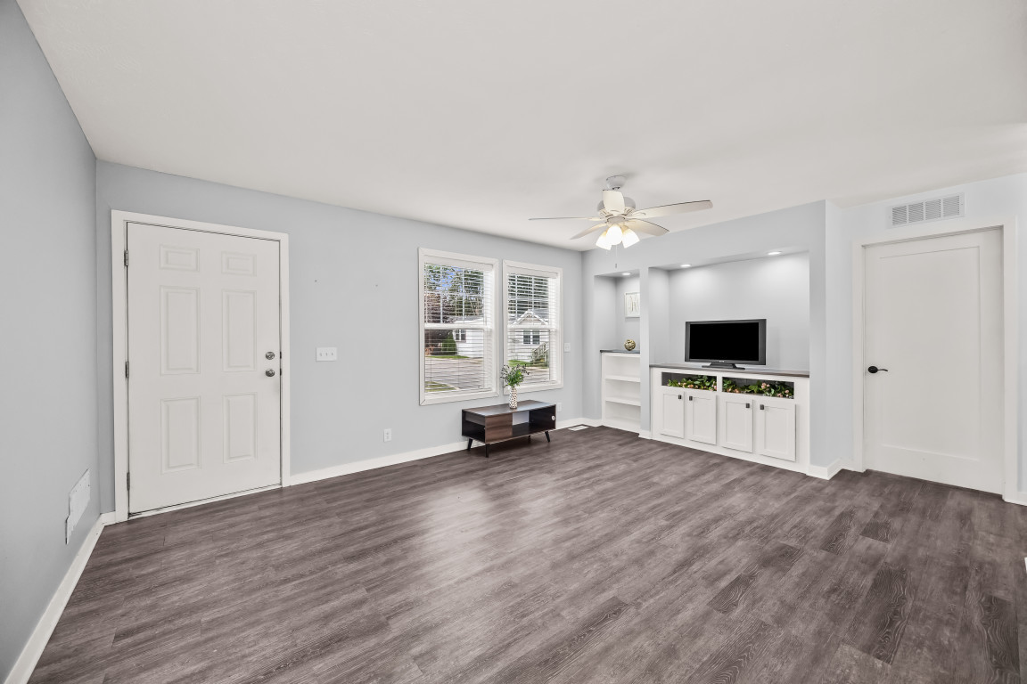 935 9th Street Property Photo 3