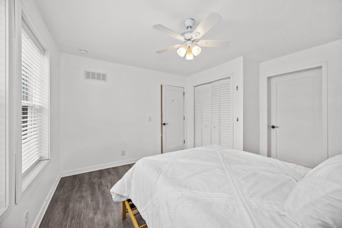 935 9th Street Property Photo 12