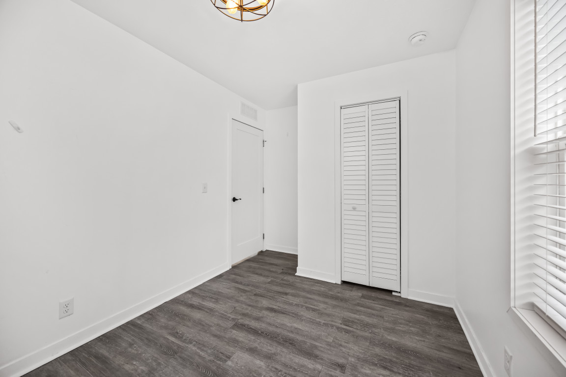 935 9th Street Property Photo 17