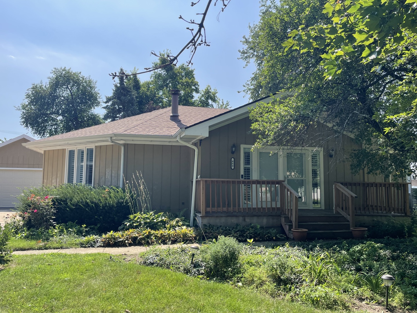 464 S Madison Street Property Photo 1