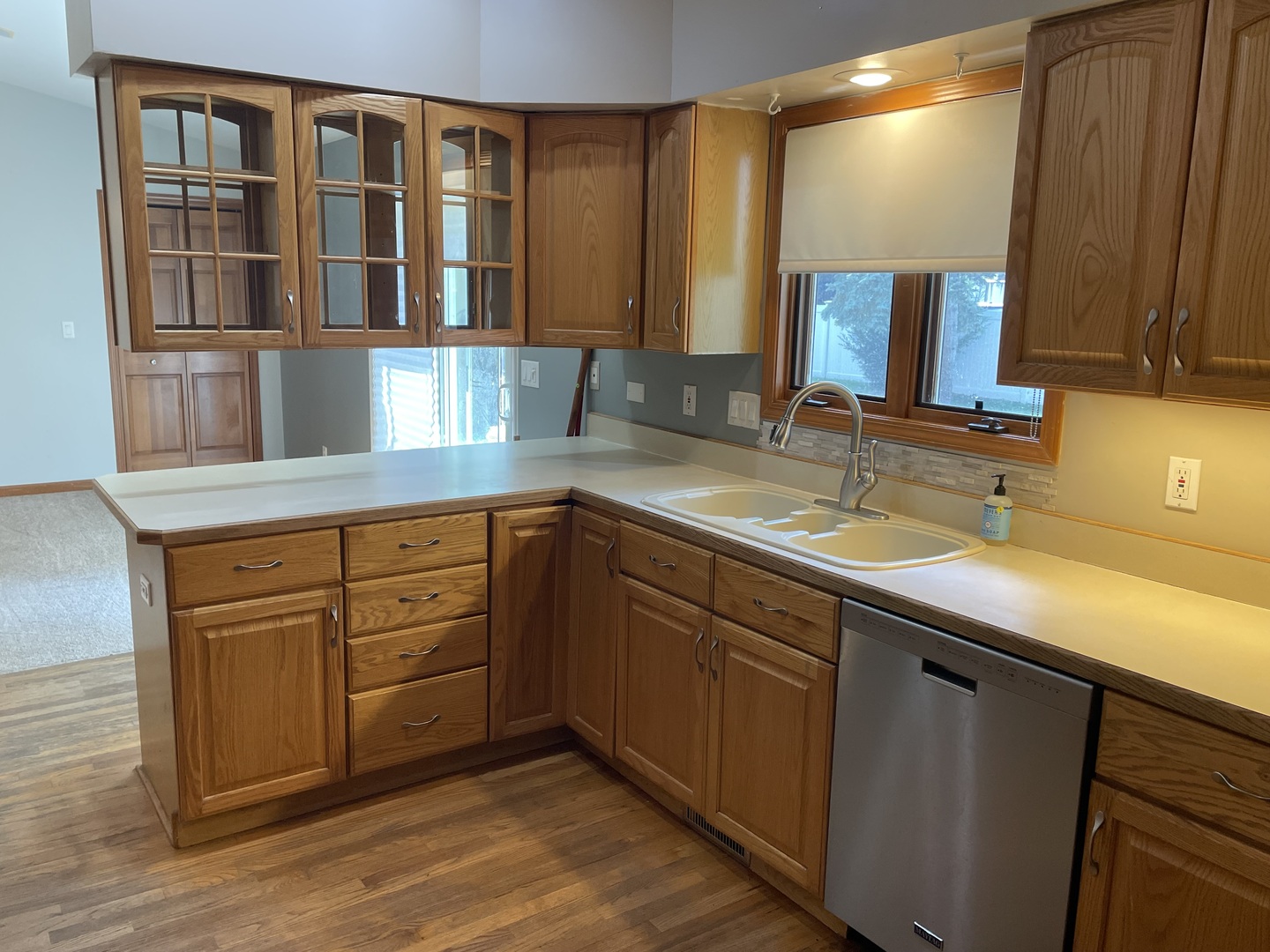 464 S Madison Street Property Photo 3