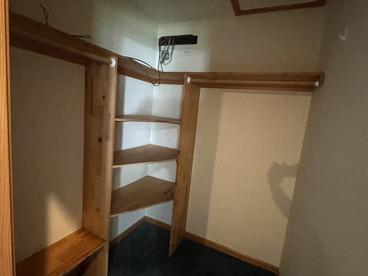 464 S Madison Street Property Photo 28