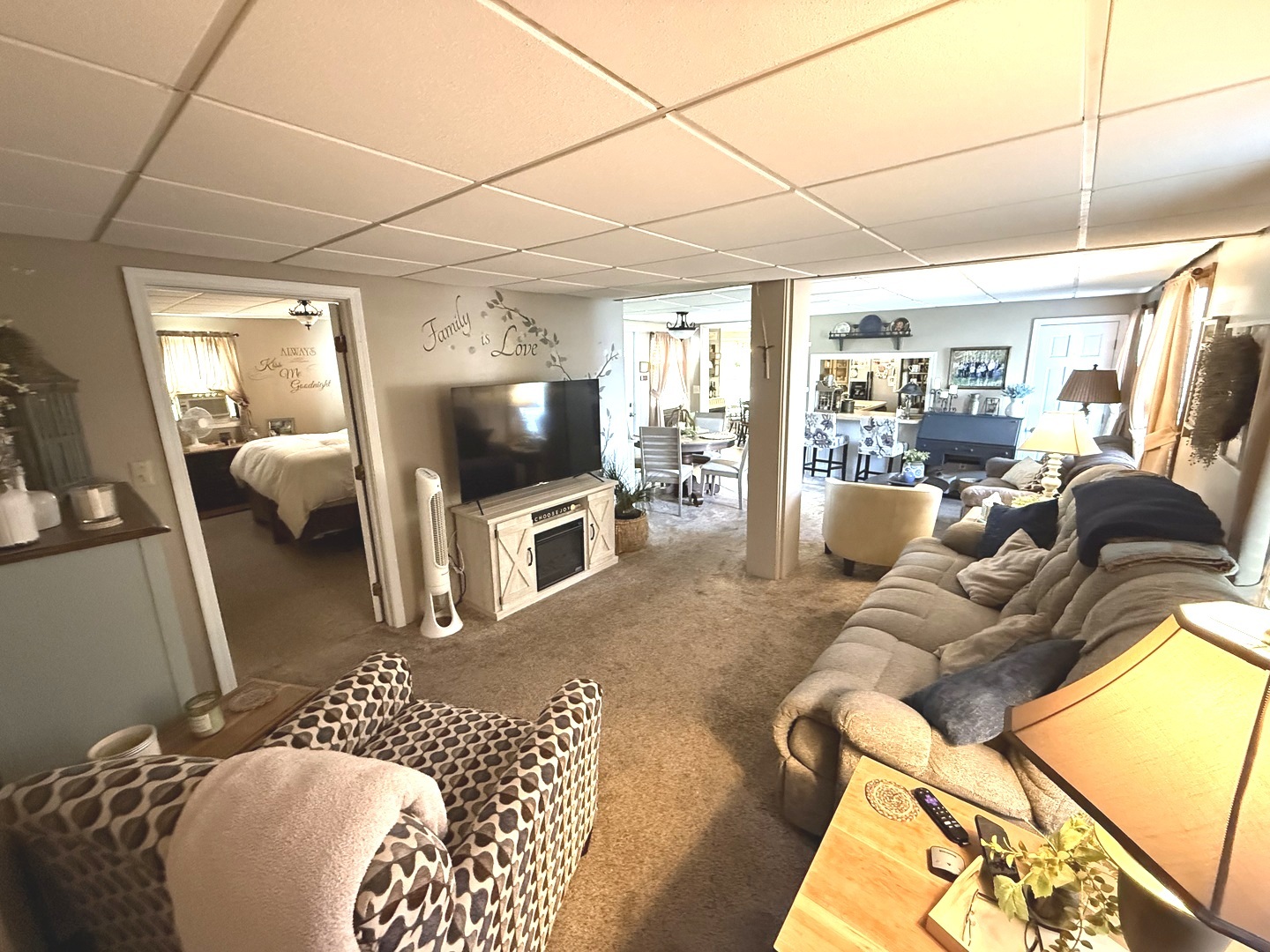 25 N Jones Avenue Property Photo 5