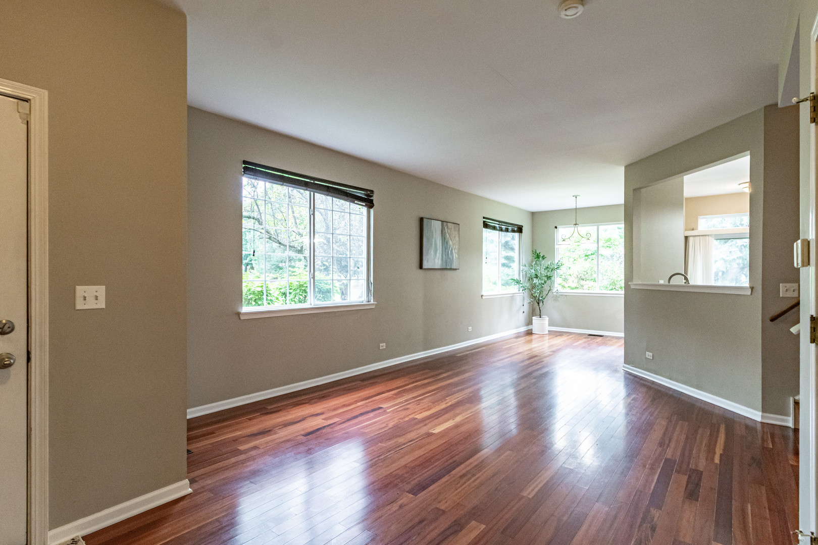 1470 Doolittle Lane Property Photo 3