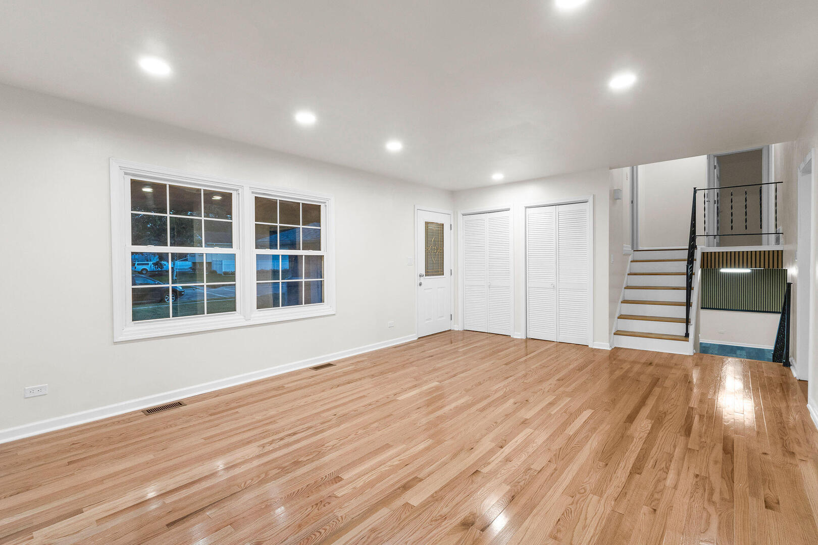 706 N Armitage Avenue Property Photo 34