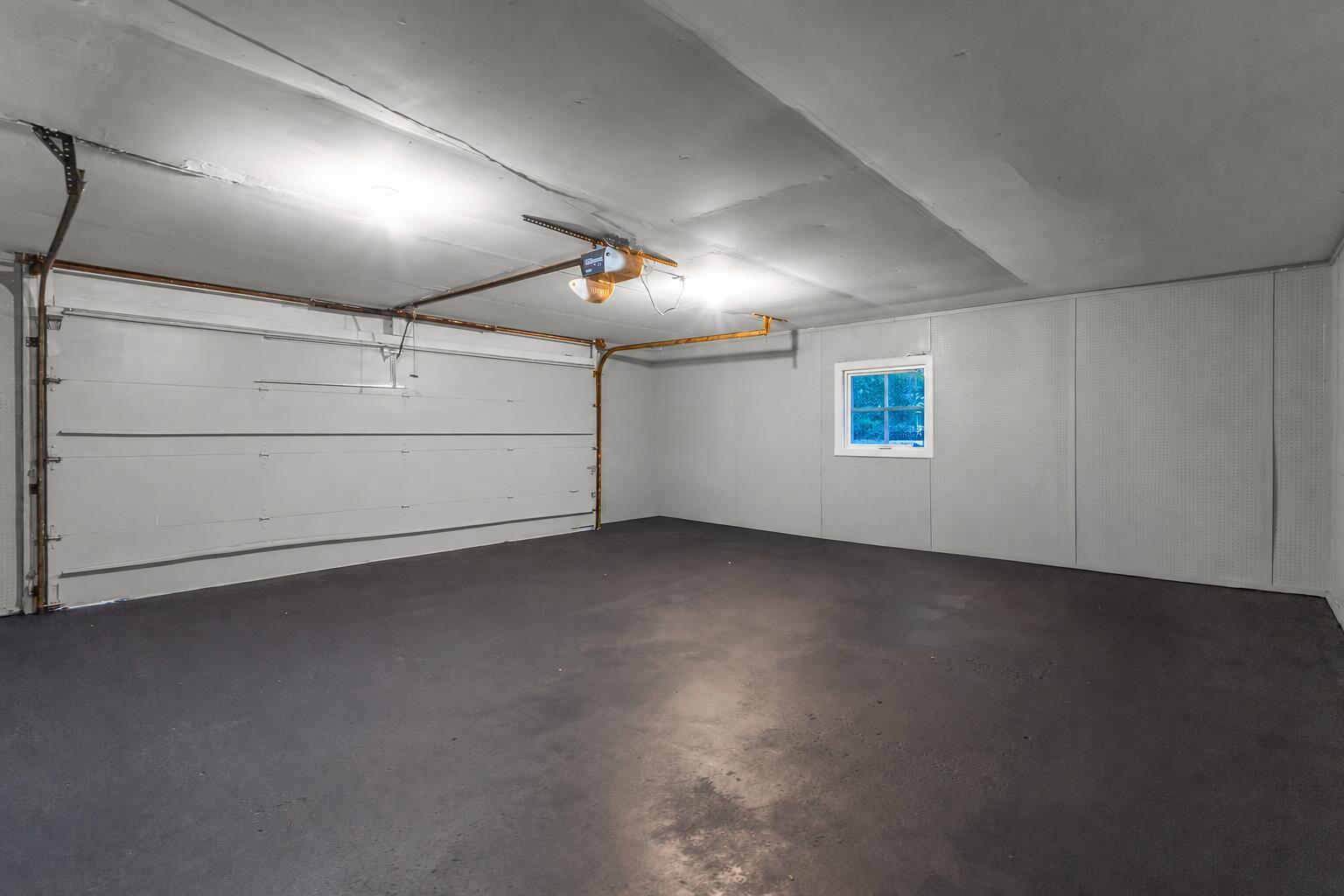 706 N Armitage Avenue Property Photo 37