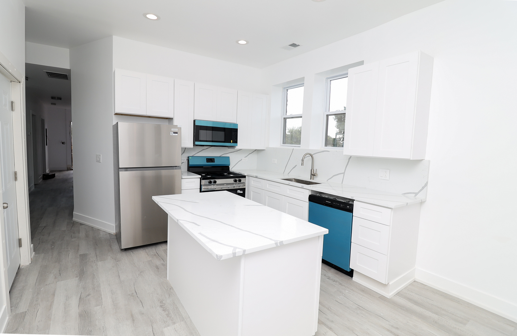 1505 S Spaulding Avenue Property Photo 4