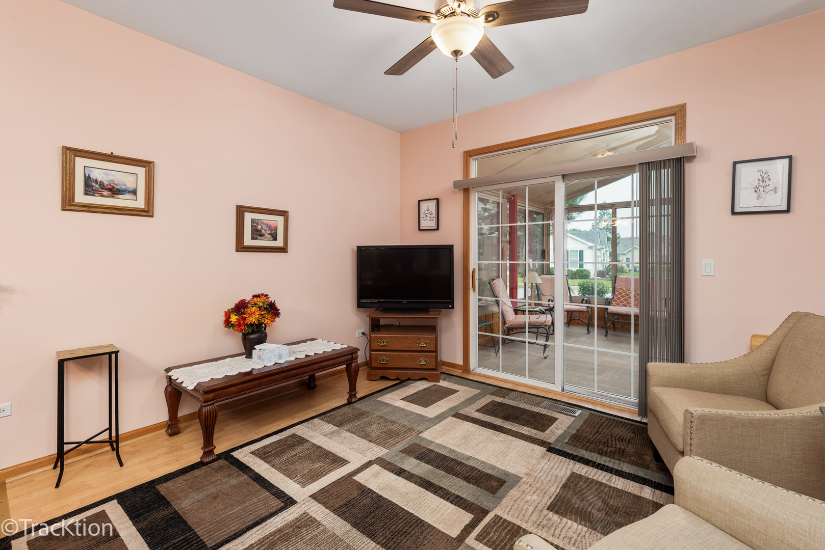 16220 Tomahawk Lake Court Property Photo 8