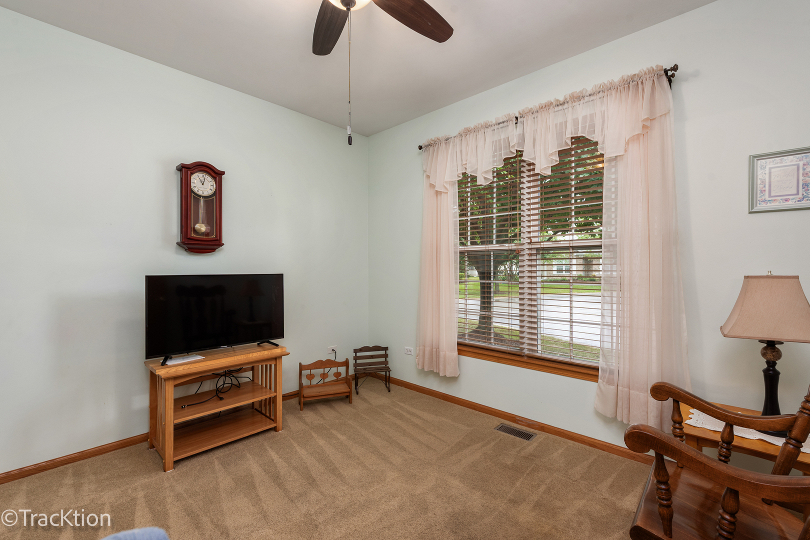 16220 Tomahawk Lake Court Property Photo 13