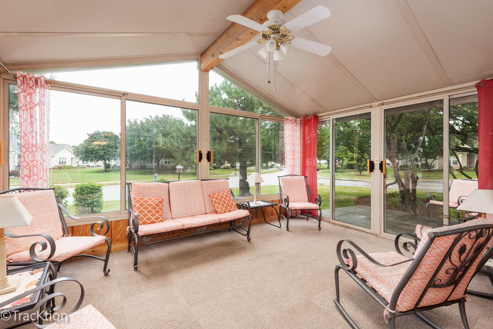 16220 Tomahawk Lake Court Property Photo 14