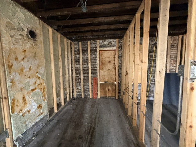 10736 S Langley Avenue Property Photo 7