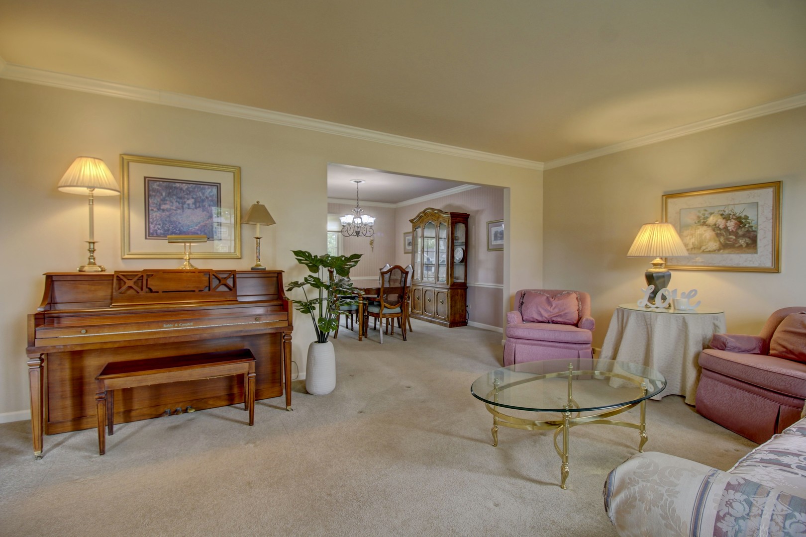 853 Dorset Drive Property Photo 8